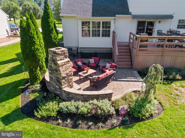 $690,000 | 14 Patriot Lane, Blackwood, NJ 08012