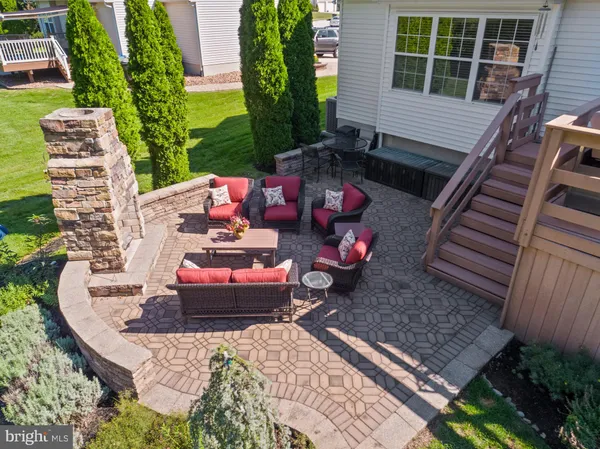 $690,000 | 14 Patriot Lane, Blackwood, NJ 08012