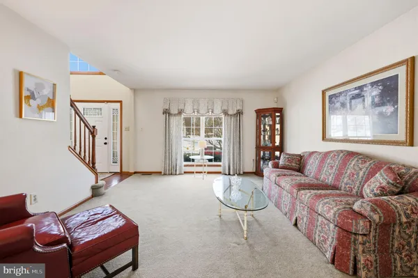 $690,000 | 14 Patriot Lane, Blackwood, NJ 08012