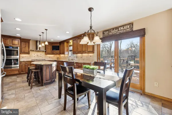 $690,000 | 14 Patriot Lane, Blackwood, NJ 08012