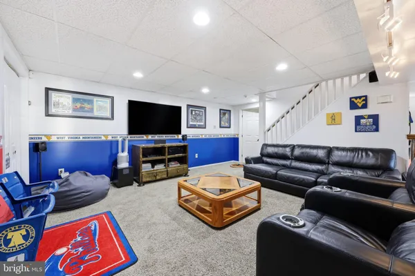 $690,000 | 14 Patriot Lane, Blackwood, NJ 08012