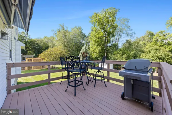 $690,000 | 14 Patriot Lane, Blackwood, NJ 08012