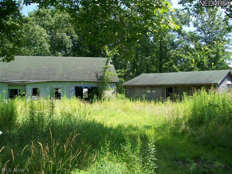 9254 North Girdle Road Middlefield, OH 44062 - Photo 7 of 10 Gallery Image 7