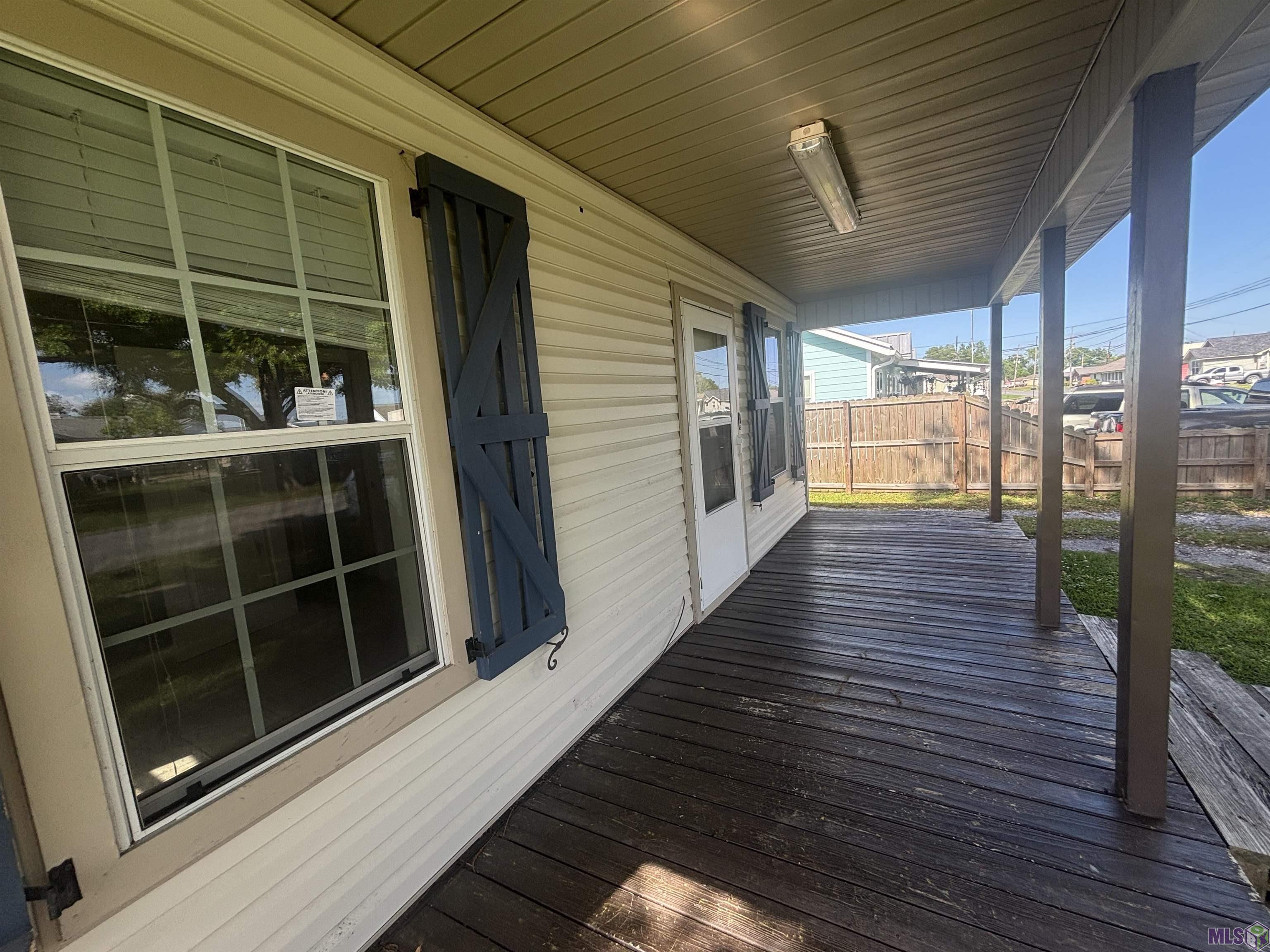 136 Catherine Street Lockport, LA 70374 - Photo 3 of 17