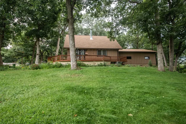 $339,900 | 304 Wild Cherry Drive, Dixon, IL 61021