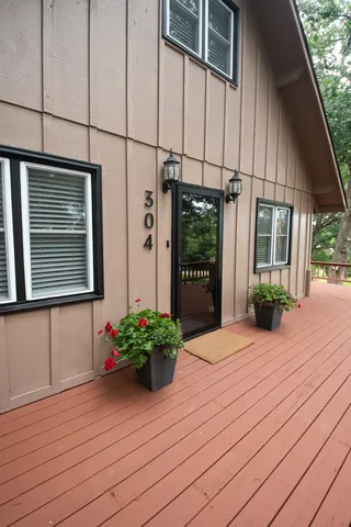 $339,900 | 304 Wild Cherry Drive, Dixon, IL 61021