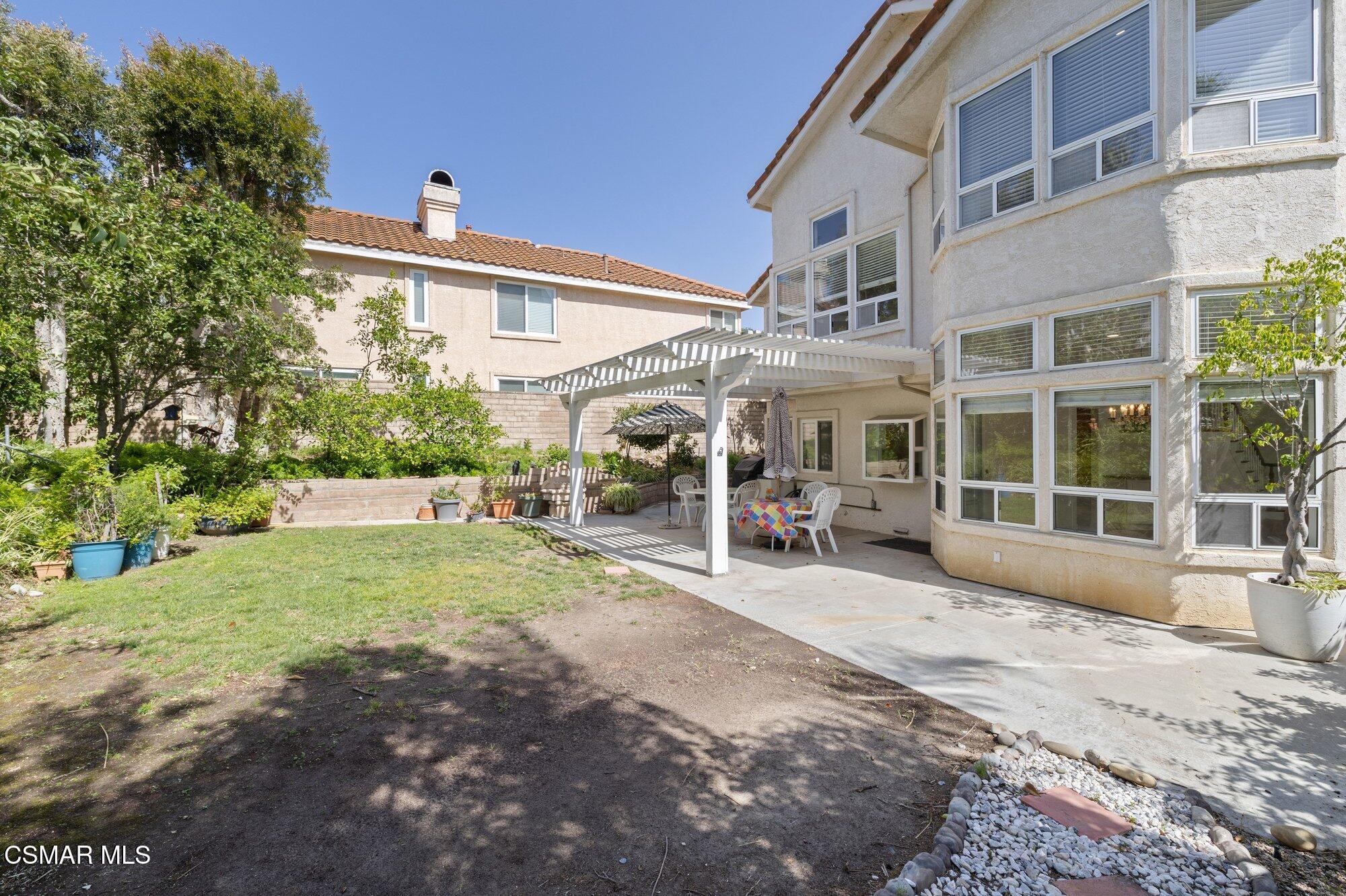 658 Elevar Court Simi Valley, CA 93065 - Photo 45 of 47 040_cjp_1009_7796