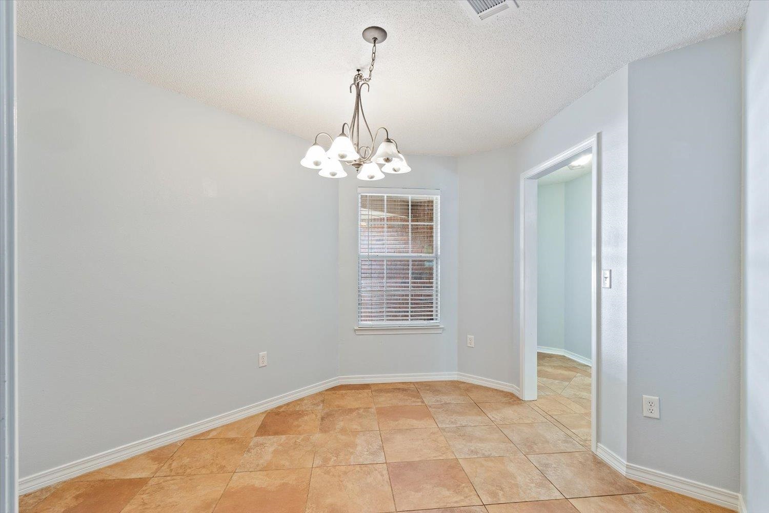 5323 Cox Road Milton, FL 32583 - Photo 9 of 29 Gallery Image 9