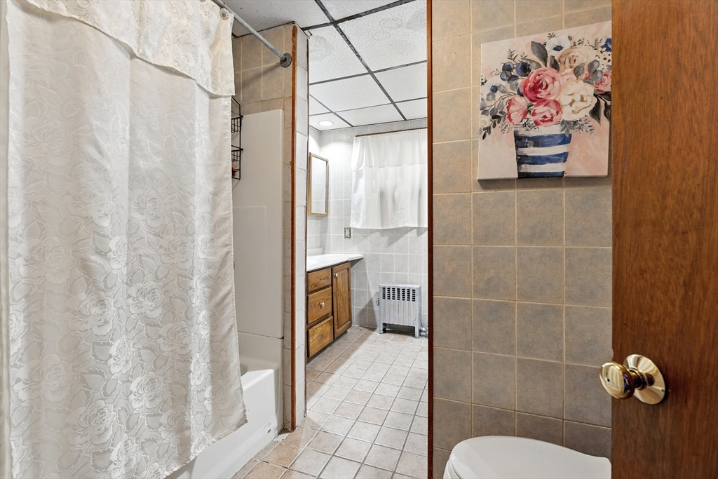 10 Holland Road Worcester, MA 01603 - Photo 12 of 39 Gallery Image 12
