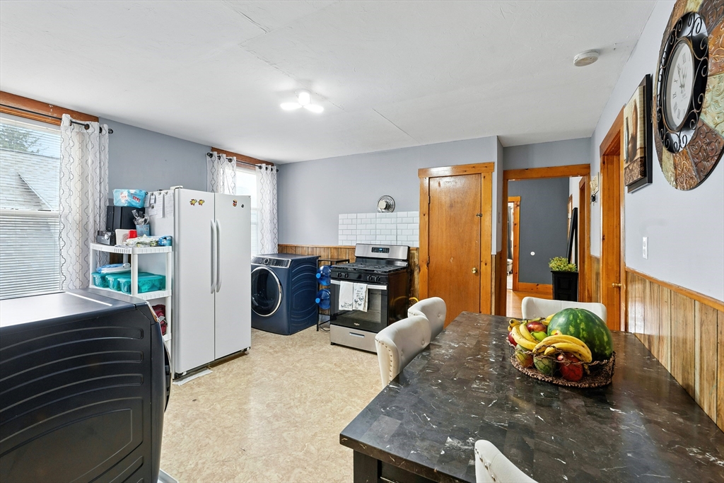 10 Holland Road Worcester, MA 01603 - Photo 22 of 39 Gallery Image 22