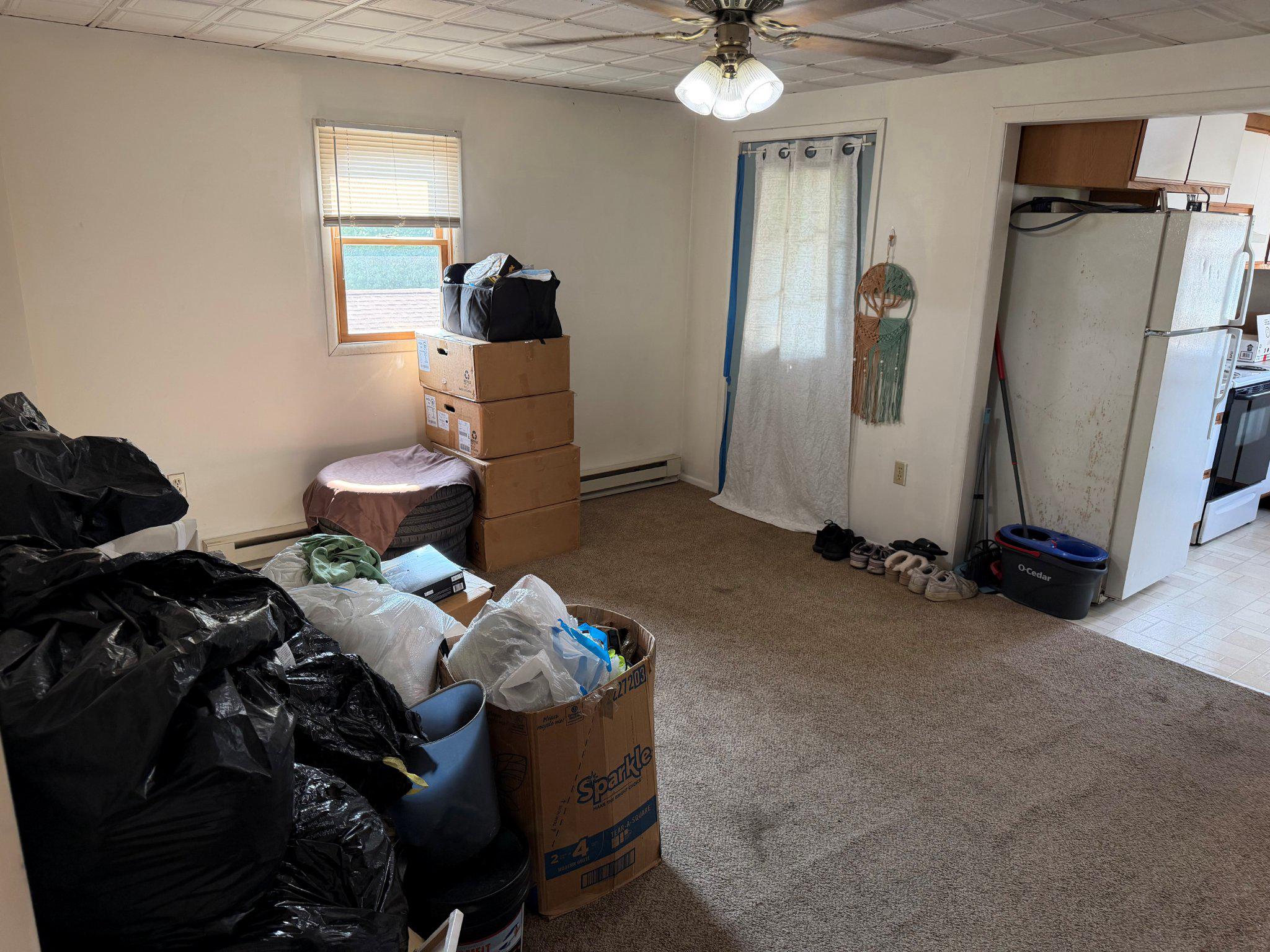 114 East Ruddle Street Coaldale, PA 18218 - Photo 16 of 29 Second Floor Apartment Dining Room