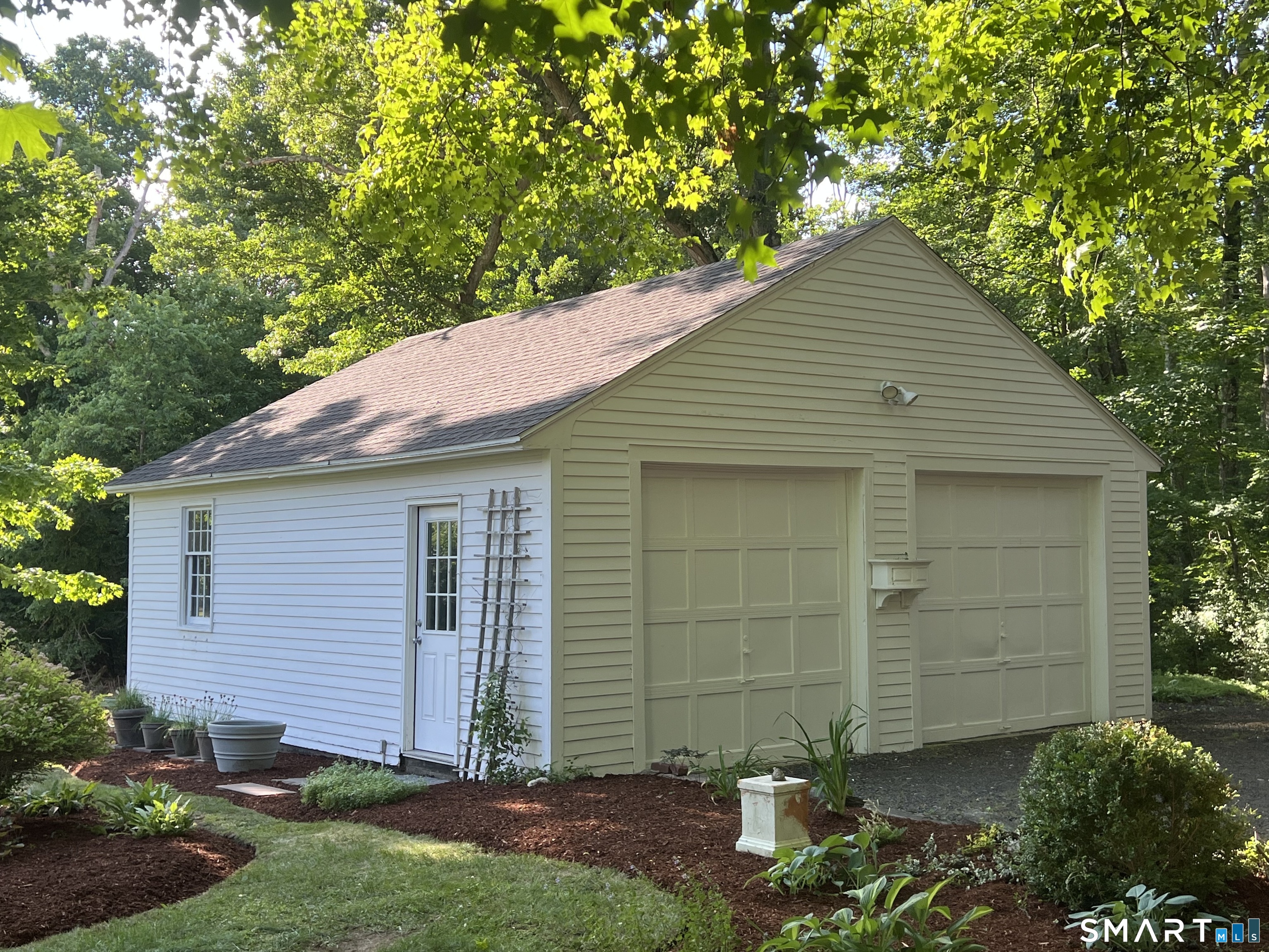 2415 Durham Road Madison, CT 06443 - Photo 8 of 37 2-Car Garage