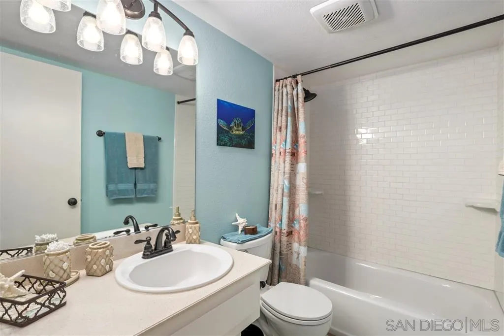 6365 Rancho Mission Road, Unit 5 San Diego, CA 92108 - Photo 12 of 25 Gallery Image 12