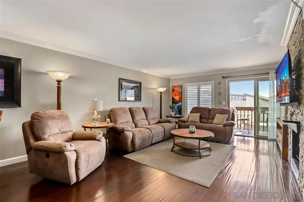 6365 Rancho Mission Road, Unit 5 San Diego, CA 92108 - Photo 3 of 25 Gallery Image 3