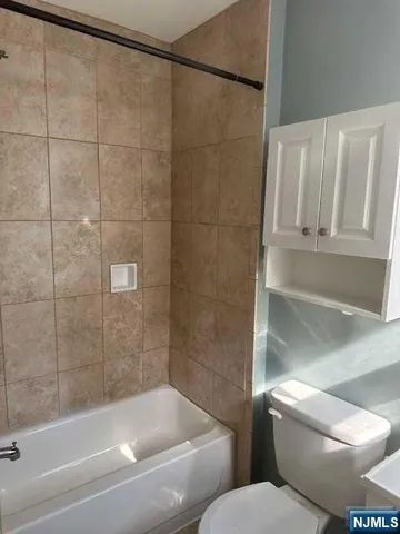 $1,750 | 168 Rivervale Road, Unit B, River Vale, NJ 07675