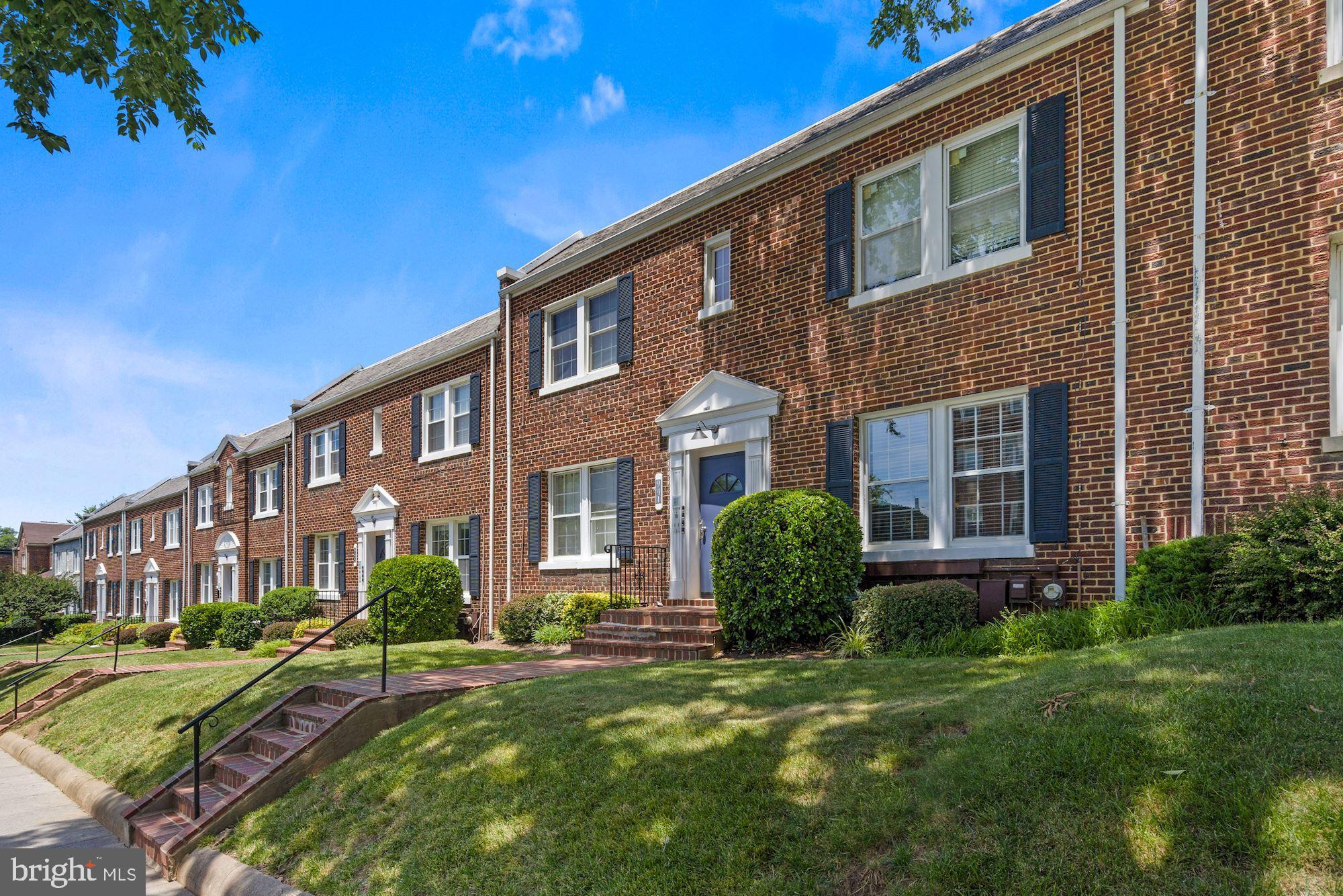 941 Randolph Street Northwest, Unit B Washington, DC 20011 - Photo 2 of 26 Welcome to the Randolph Mews