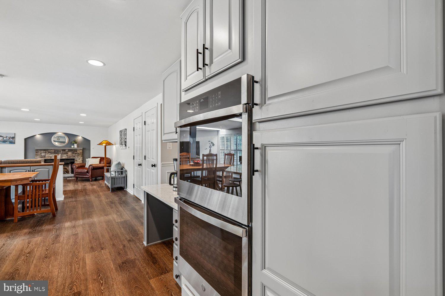 8044 Red Jacket Way Jessup, MD 20794 - Photo 17 of 71 STAINLESS STEEL DOUBLE WALL OVEN