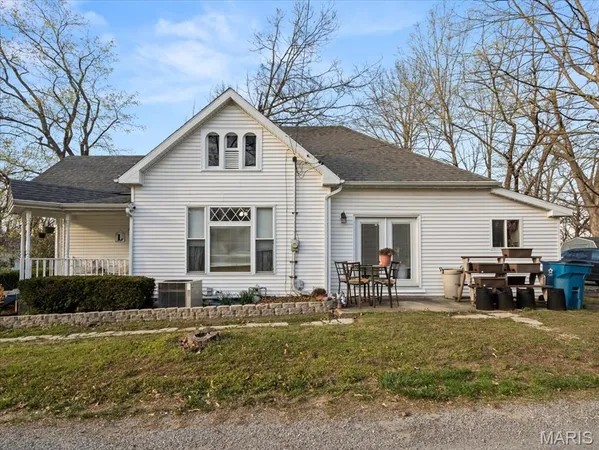 $89,900 | 400 North 8th Street, Mount Vernon, IL 62864