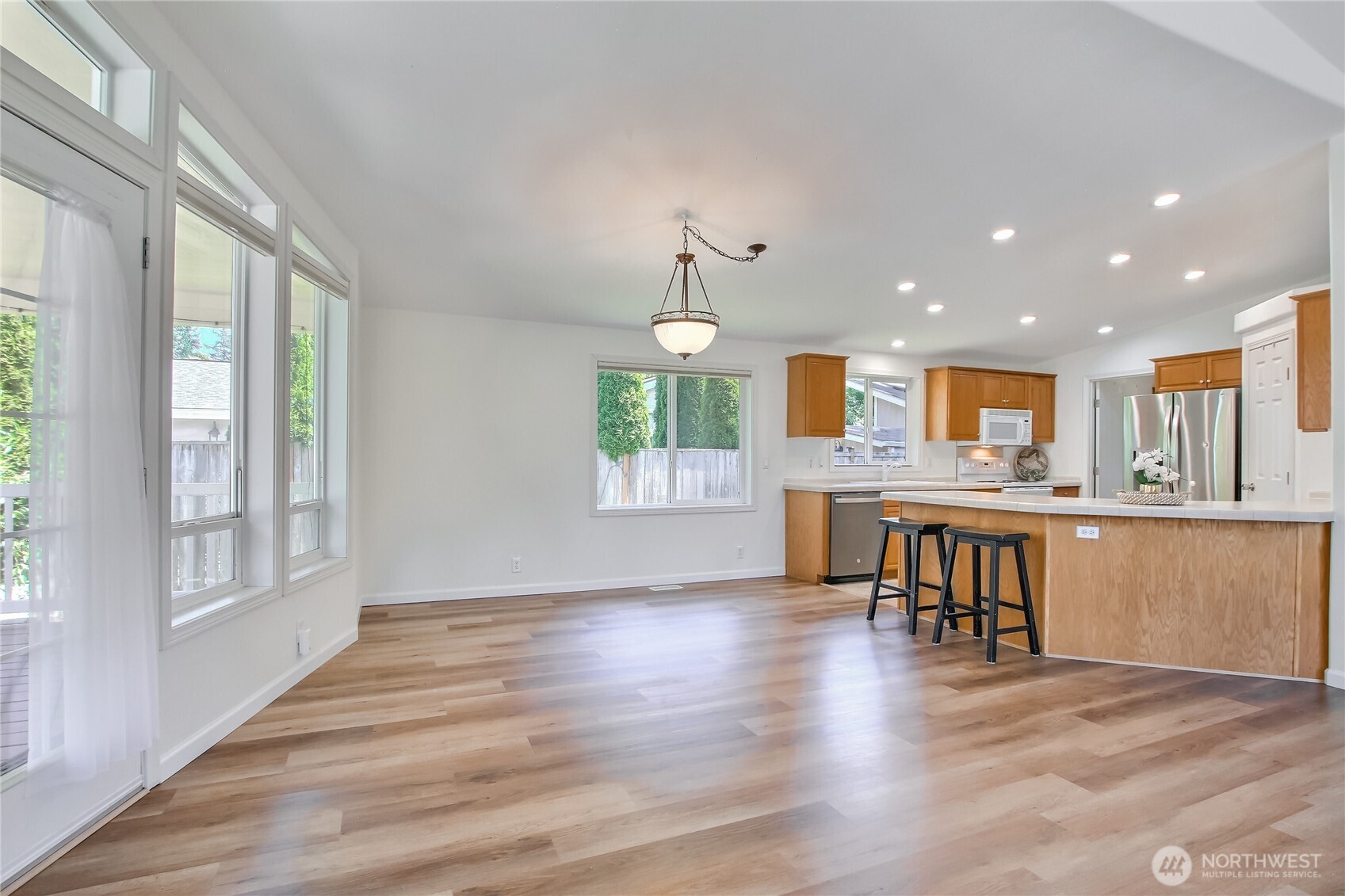 3232 206th Place Southeast Bothell, WA 98012 - Photo 8 of 34