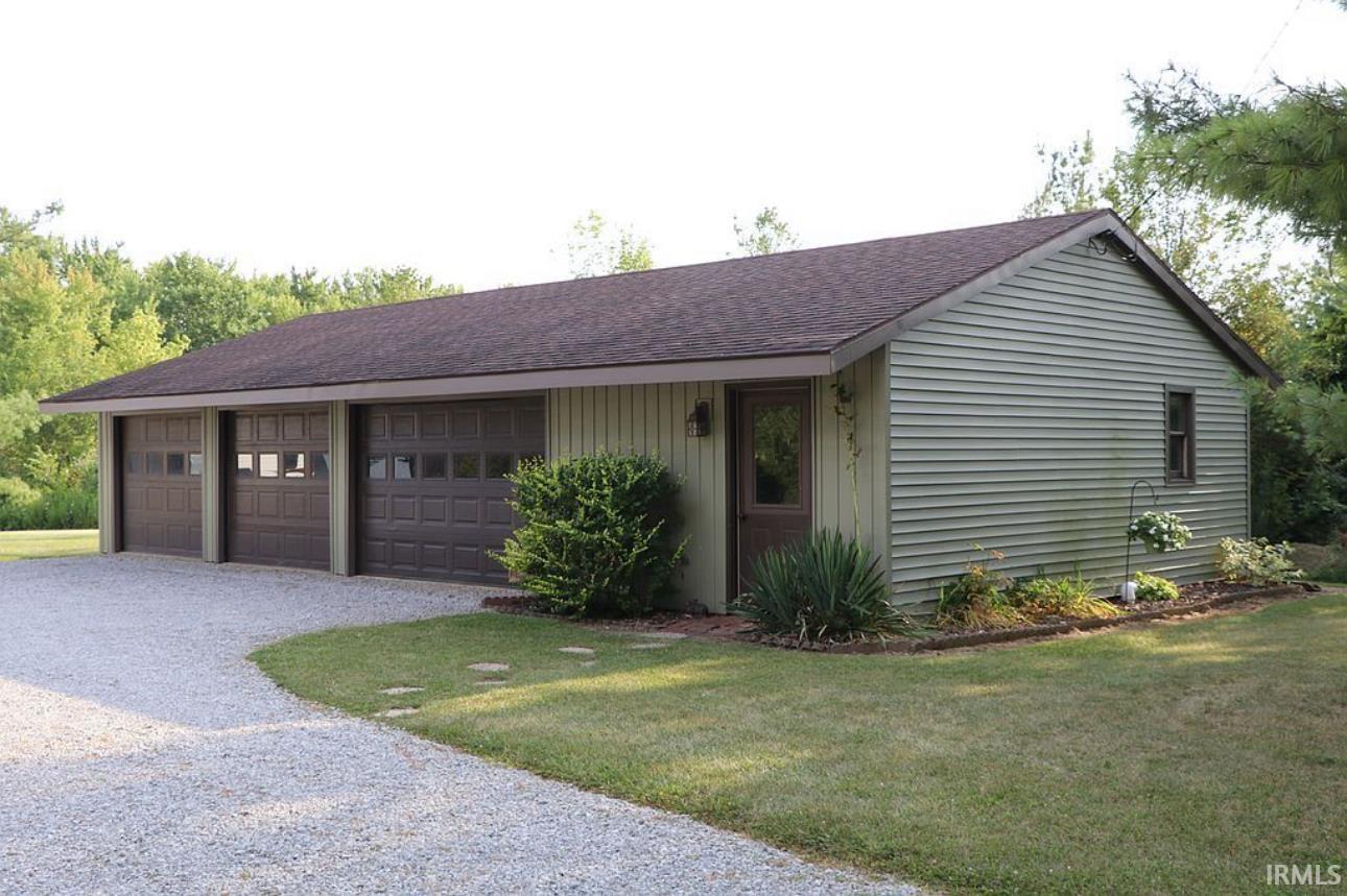 4105 North County Line Road West Huntertown, IN 46748 - Photo 3 of 7