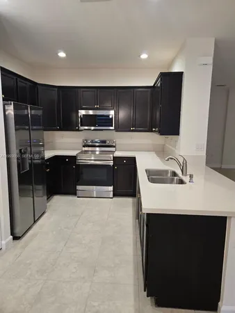 $3,790 | 4268 Southwest 166th Court, Unit 4268, Miami, FL 33185