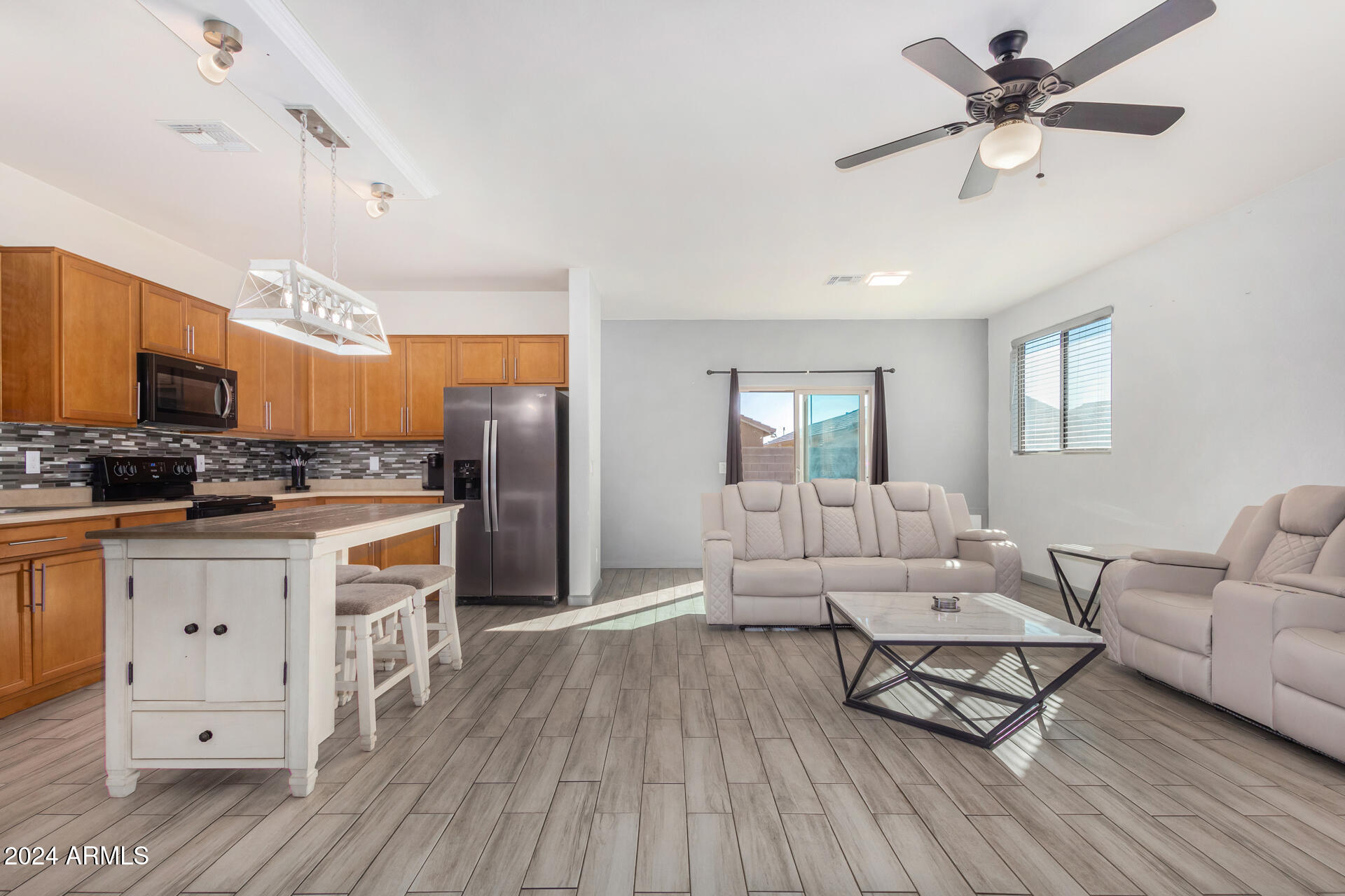 11527 West Redfield Road El Mirage, AZ 85335 - Photo 5 of 24 0009-09 - Redfield