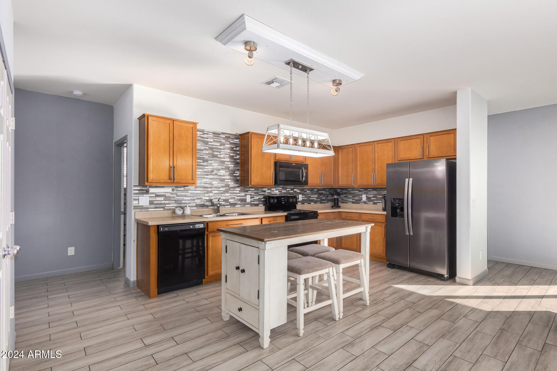 11527 West Redfield Road El Mirage, AZ 85335 - Photo 9 of 24 0013-13 - Redfield