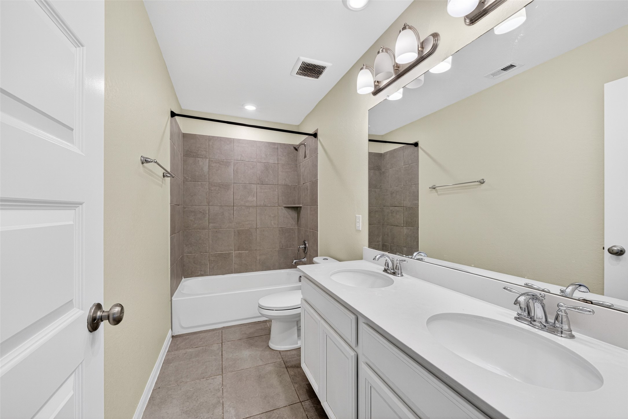927 Cloverdale Drive Rosharon, TX 77583 - Photo 42 of 46