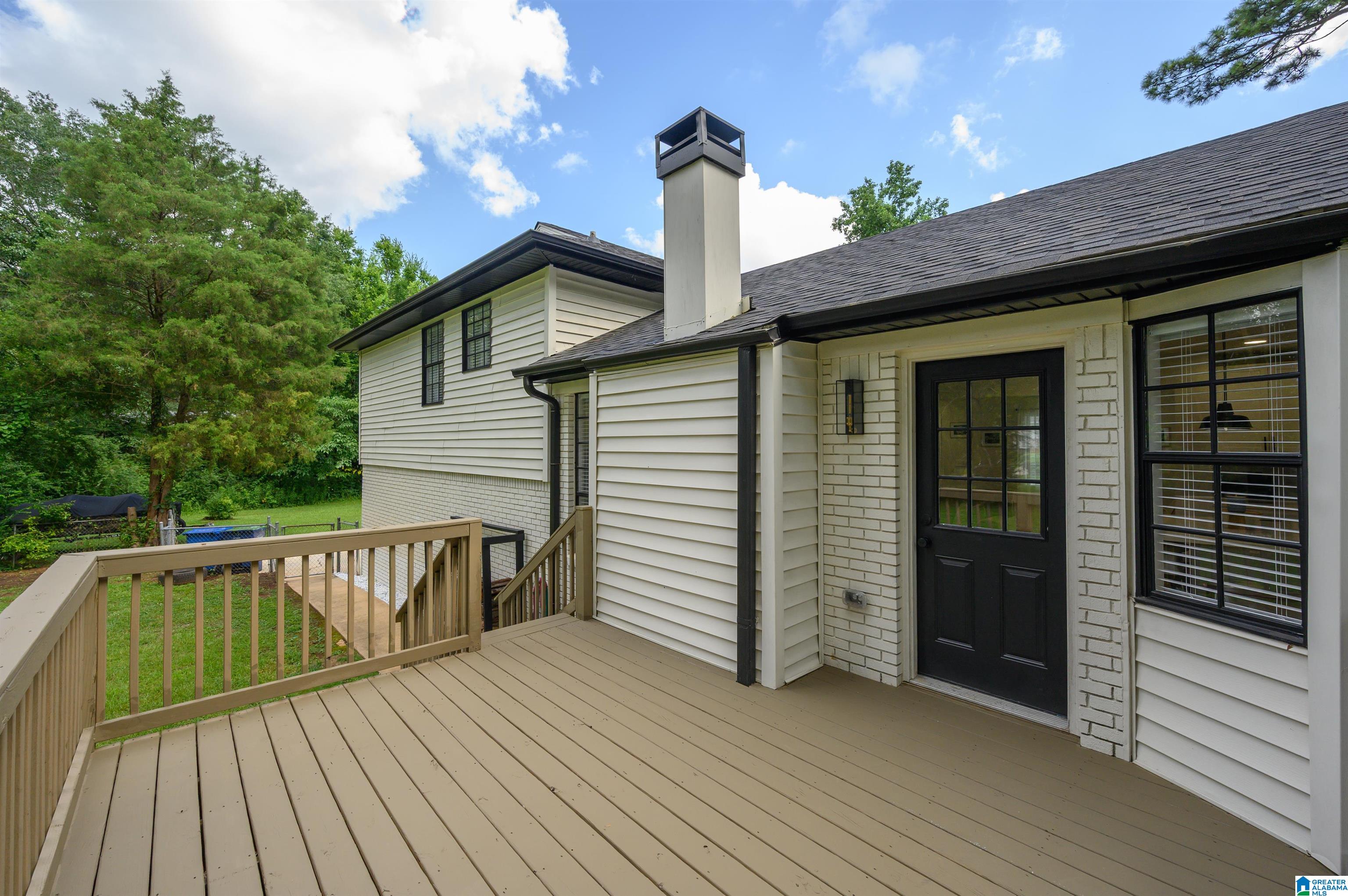 110 Hickory Street Alabaster, AL 35114 - Photo 28 of 39 Gallery Image 28