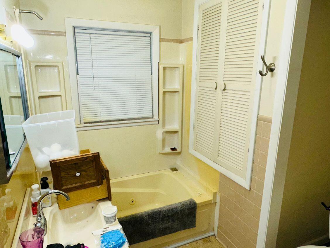 70945 Ridgewood Drive Edwardsburg, MI 49112 - Photo 12 of 15 IMG_6235