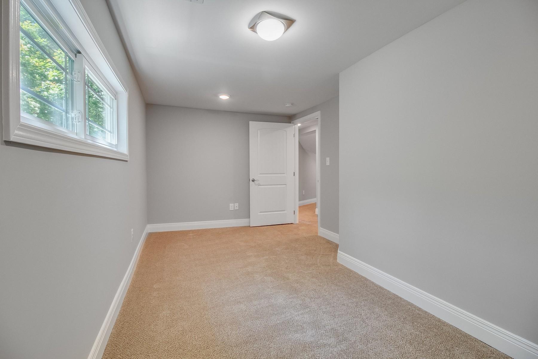 7312 Badgett Road Knoxville, TN 37919 - Photo 20 of 28 G1_IMG_6155