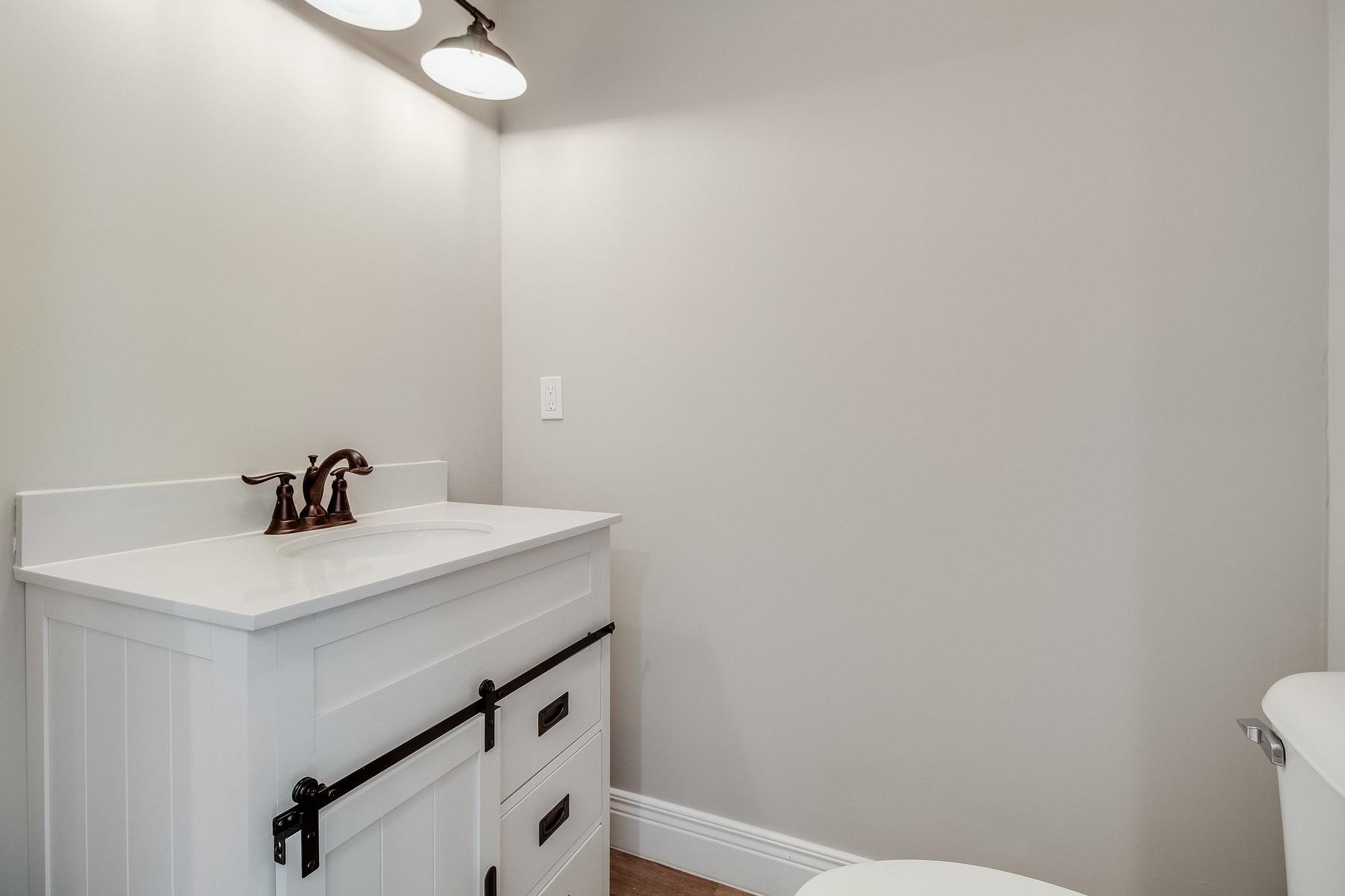 7312 Badgett Road Knoxville, TN 37919 - Photo 6 of 28 B4_IMG_6104