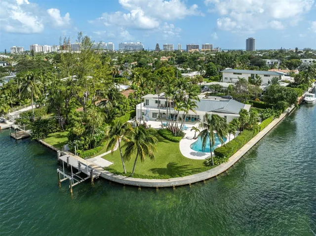 $15,499,000 | 8900 Bay Drive, Surfside, FL 33154