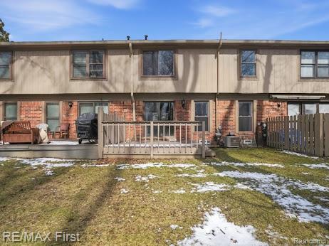 845 Langdon Court Rochester Hills, MI 48307 - Photo 5 of 37