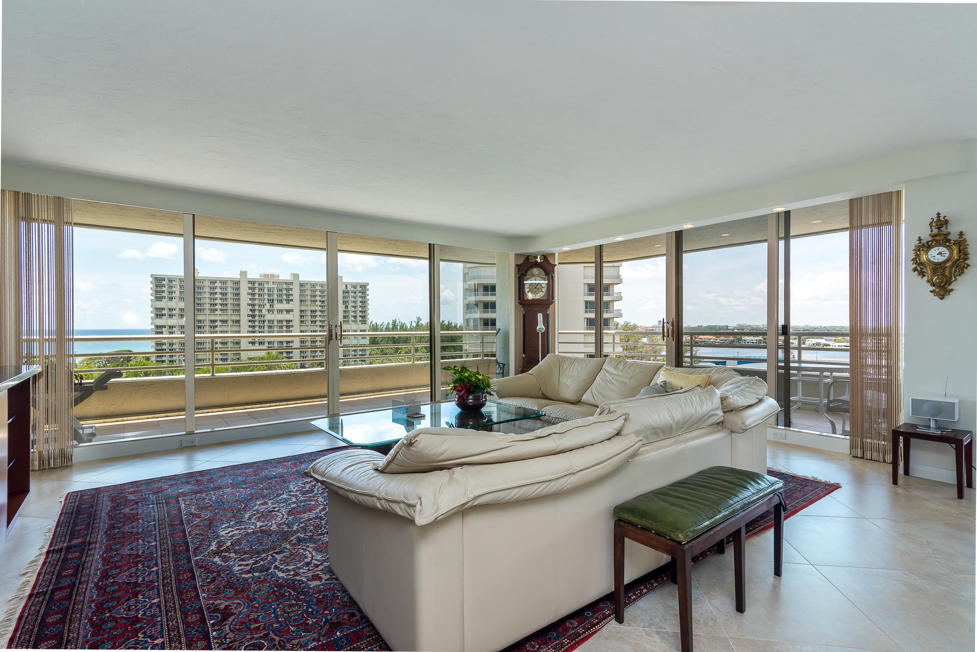 4201 North Ocean Boulevard, Unit 909 Boca Raton, FL 33431 - Photo 4 of 32 LIVING ROOM