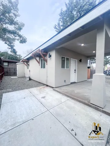 $1,795 | 125 B Street, Unit A, Roseville, CA 95678