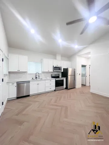 $1,795 | 125 B Street, Unit A, Roseville, CA 95678