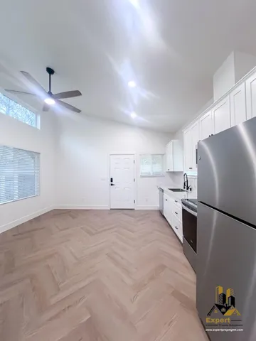 $1,795 | 125 B Street, Unit A, Roseville, CA 95678