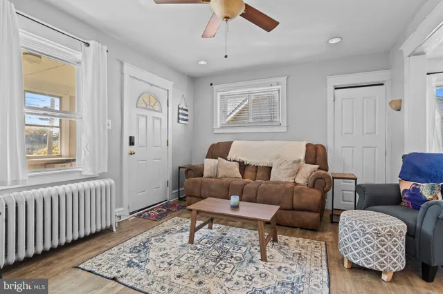 $219,900 | 106 North Bonsall Avenue, Glenolden, PA 19036