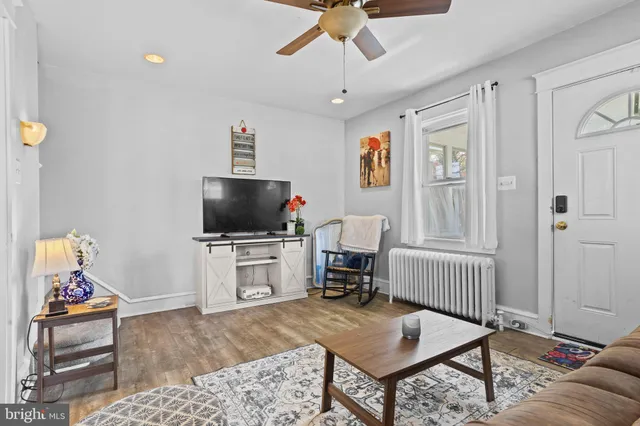 $219,900 | 106 North Bonsall Avenue, Glenolden, PA 19036