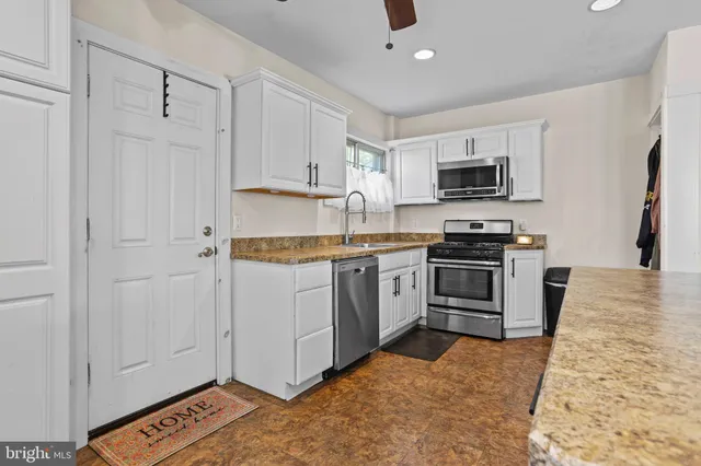 $219,900 | 106 North Bonsall Avenue, Glenolden, PA 19036