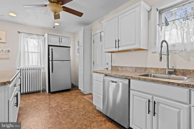 $219,900 | 106 North Bonsall Avenue, Glenolden, PA 19036