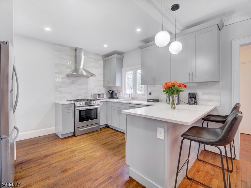 415 Orange Road Montclair, NJ 07042 - Photo 22 of 27