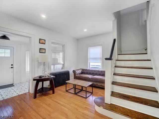 $4,000 | 415 Orange Road, Montclair, NJ 07042