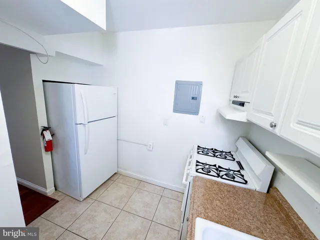 $1,550 | 719 Euclid Street Northwest, Unit 1, Washington, DC 20001