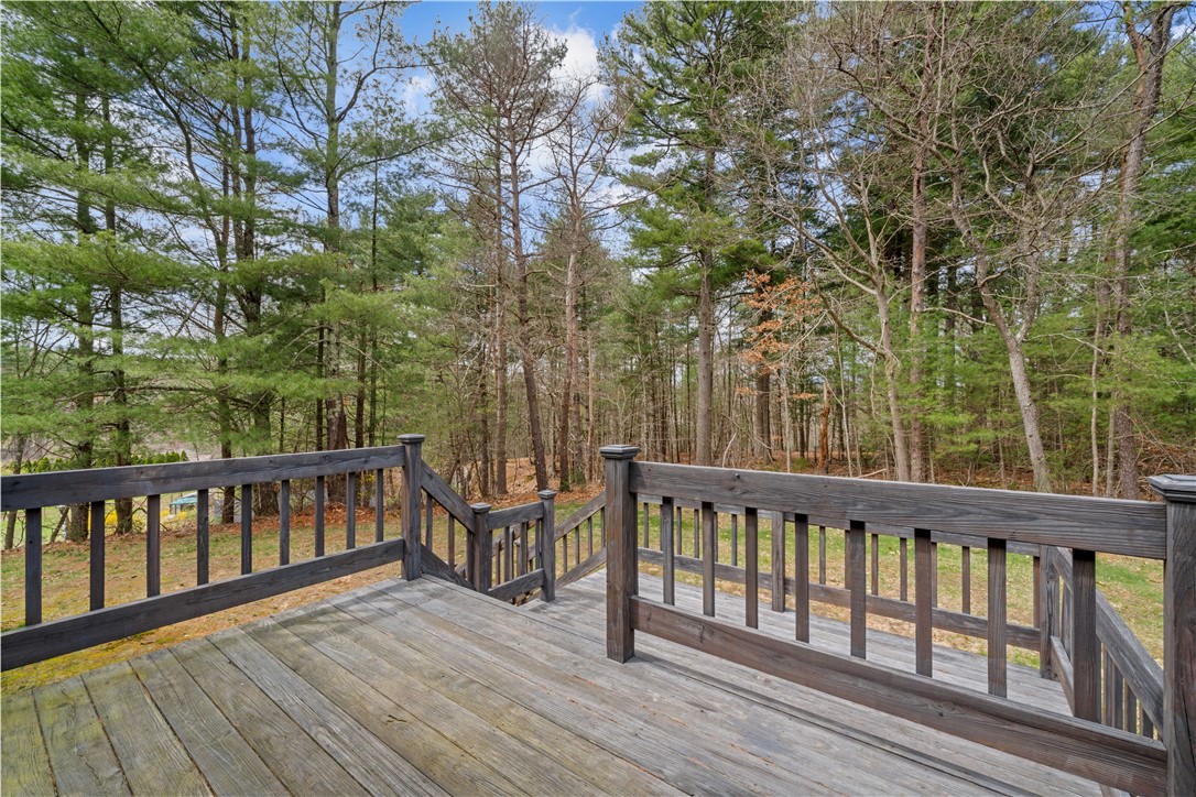 24 Clarke Road Coventry, RI 02816 - Photo 8 of 30
