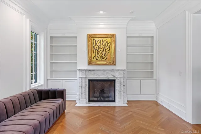 $8,250,000 | 22 Terrace Court, Old Westbury, NY 11568