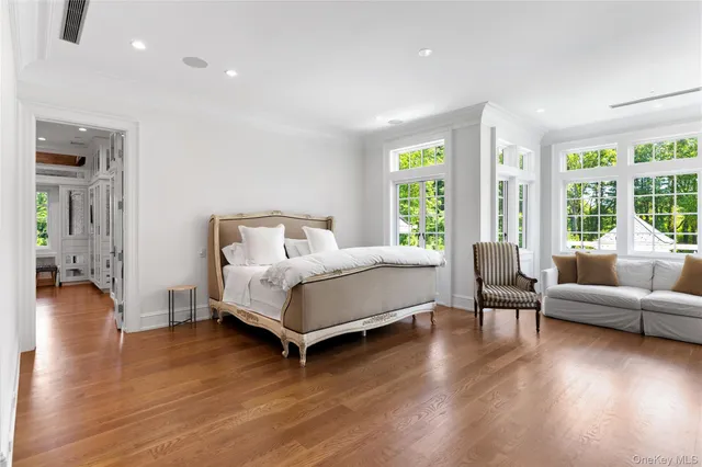 $8,250,000 | 22 Terrace Court, Old Westbury, NY 11568