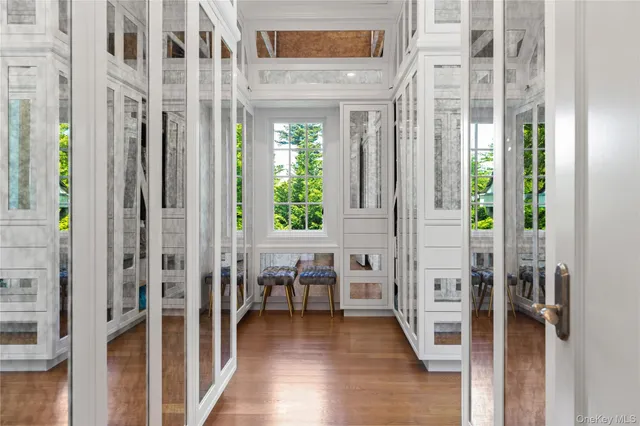 $8,250,000 | 22 Terrace Court, Old Westbury, NY 11568