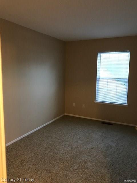 22168 Cape Cod Way, Unit 27 Farmington, MI 48336 - Photo 10 of 24